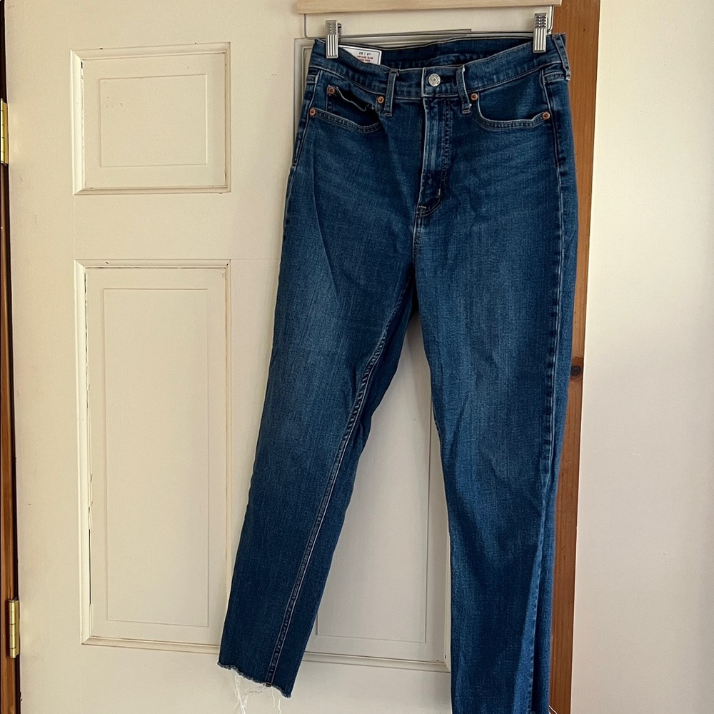 Gap vintage slim high rise skinny jean, size 29